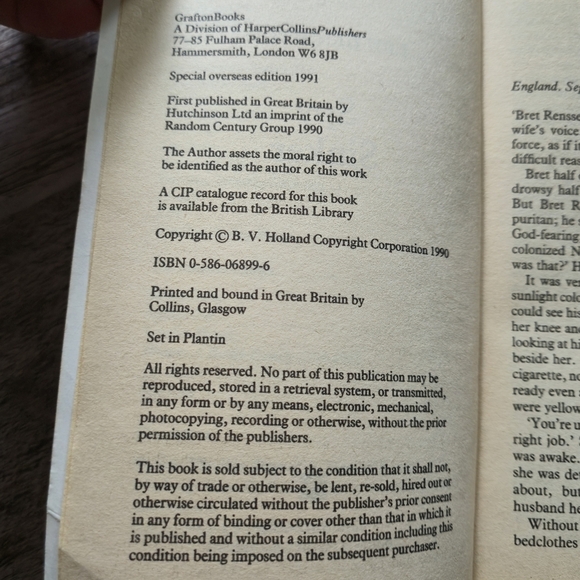 LEN DEIGHTON SPY SINKER Paperback - Hook, Line & Sinker Series - Book 3 - Picture 2 of 8